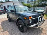 Lada Taiga Lada 4x4*AHK*TÜV Neu* 2 Hand* - Lada Taiga mit Benzin-Antrieb: Allradantrieb