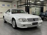 Mercedes-Benz SL 300 24 - Mercedes-Benz SL 300: 24