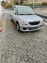 Daihatsu Gepflegtes Auto abzugeben - Daihatsu Sirion: Auto