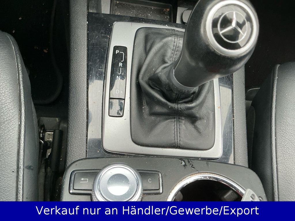 Mercedes-Benz GLK 320