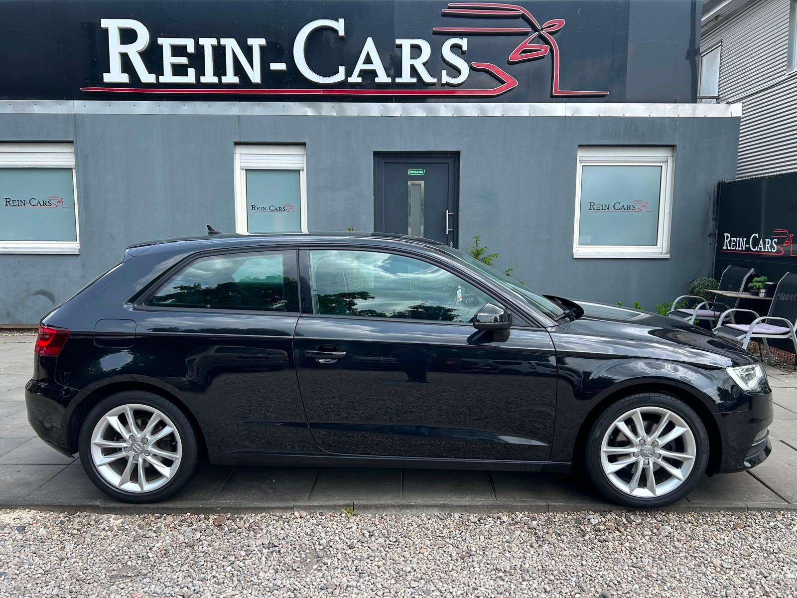 Audi A3 2.0 TDI S line Sportpaket/II.HD/NAVI/TEMP/SHZ