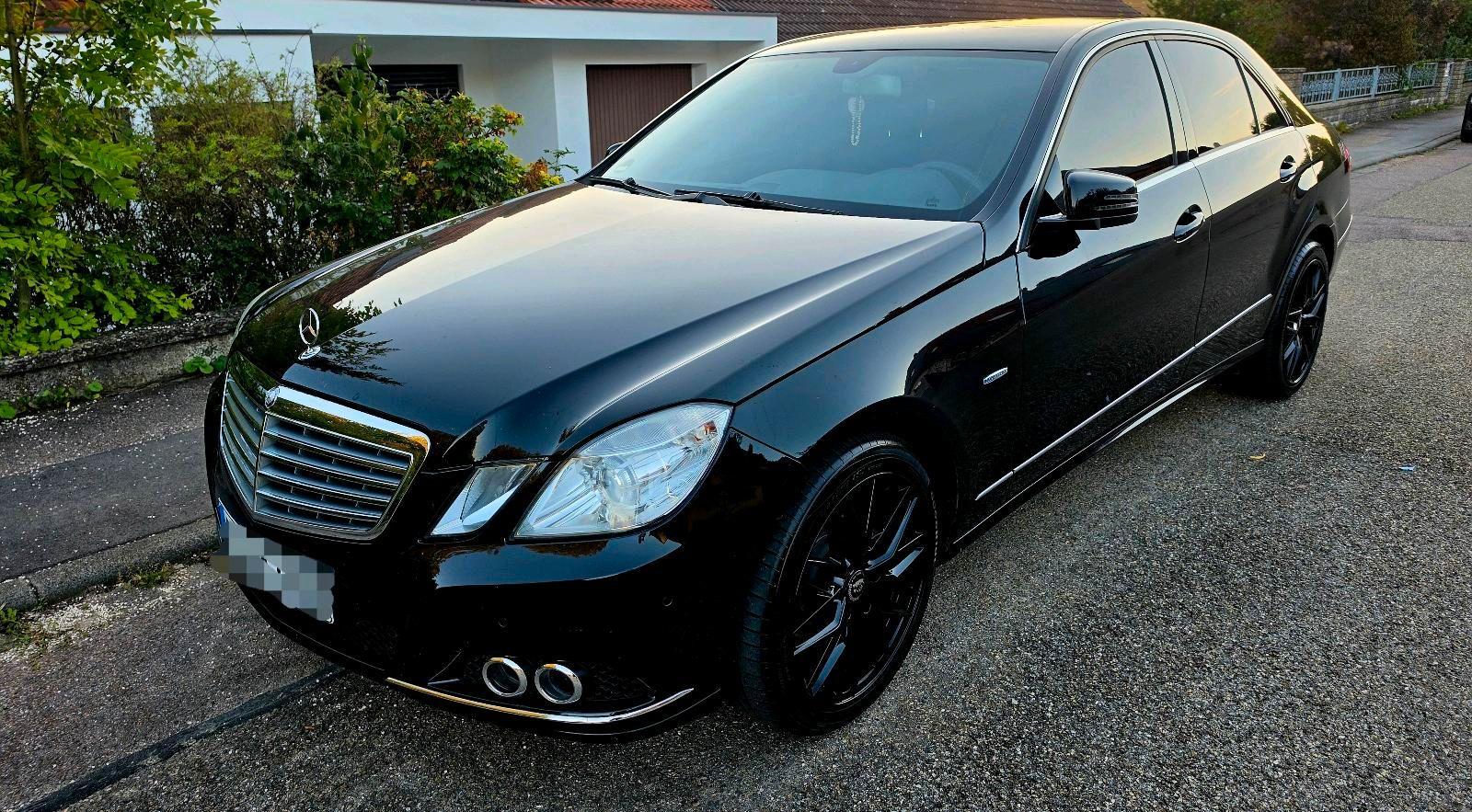 Mercedes-Benz E 220