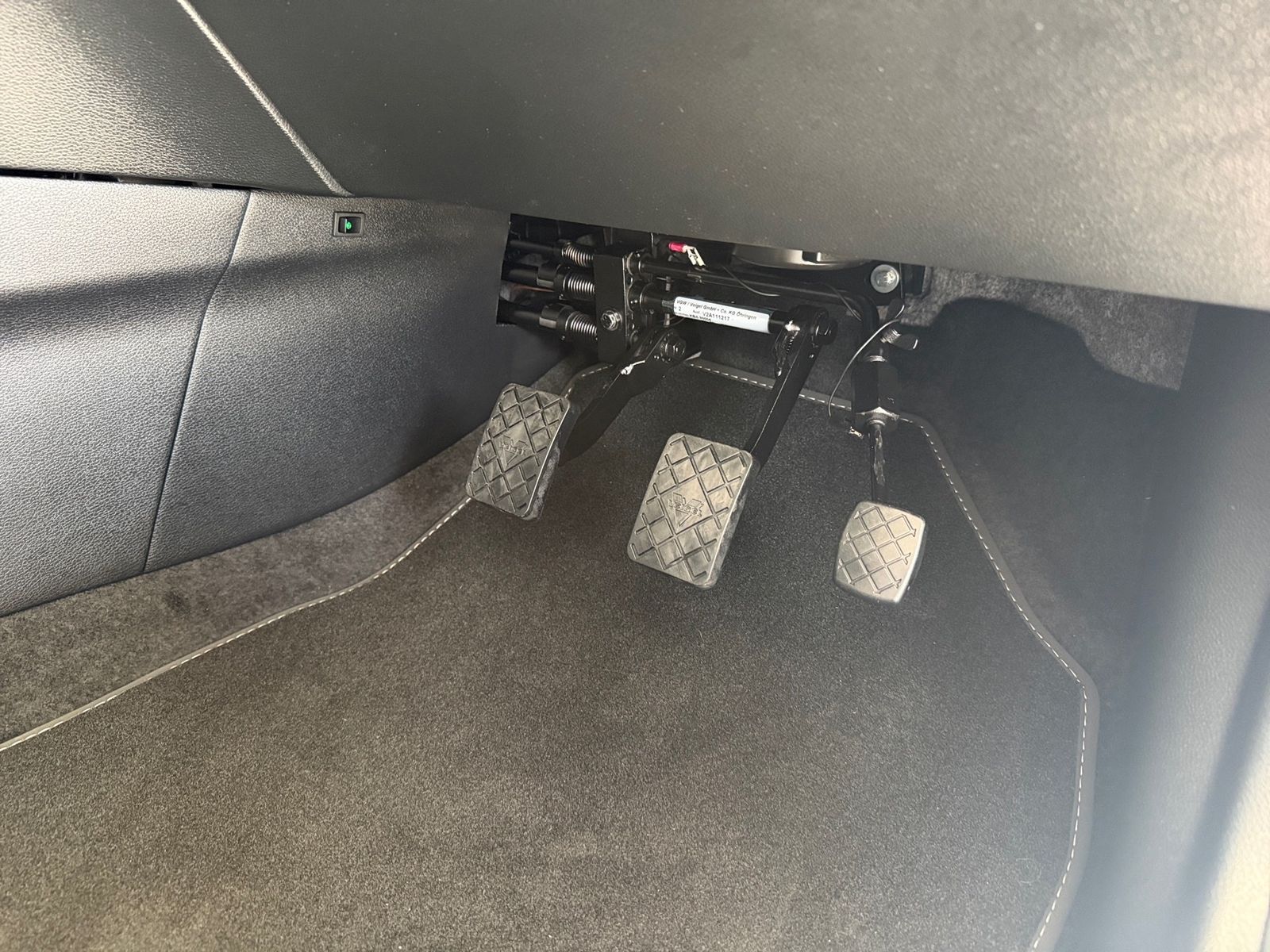 Fahrzeugabbildung Kia CEED_5 1.5T 140 DCT7 PLAT GD