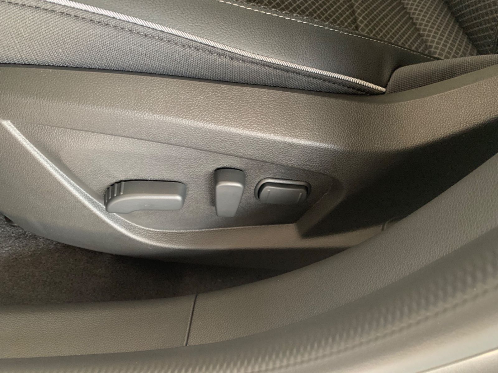 Fahrzeugabbildung Renault Arkana Techno