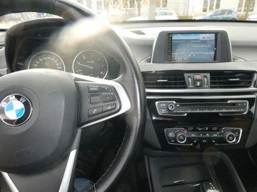 Bild 6 BMW X1 Baureihe X1 xDrive 18 d Advantage