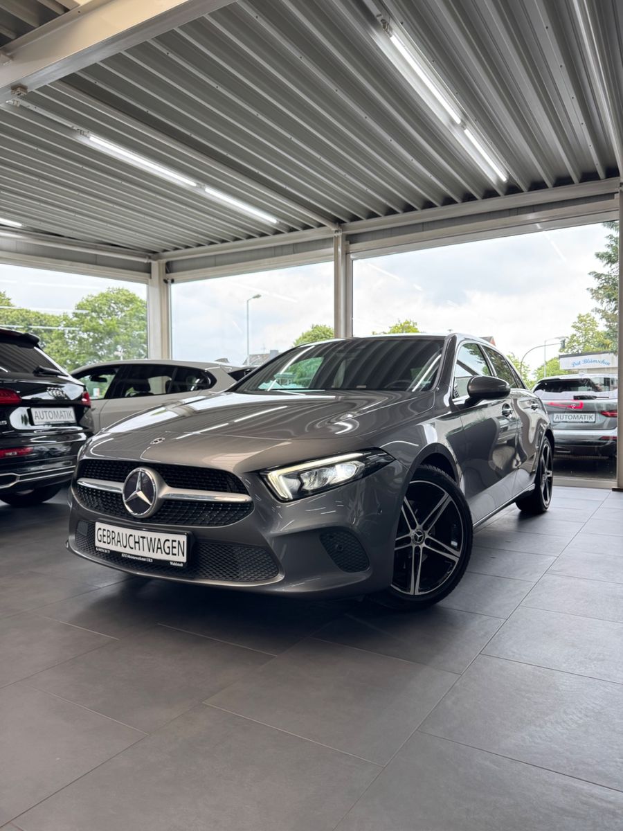 MERCEDES-BENZ A 200*Aut.*LED*Head-Up*Kamera*Keyless*Vollleder*