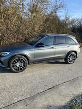 Mercedes-Benz GLC 43 AMG Mercedes-AMG GLC 43 4MATIC Autom.... - Mercedes-Benz GLC 43 AMG von privat
