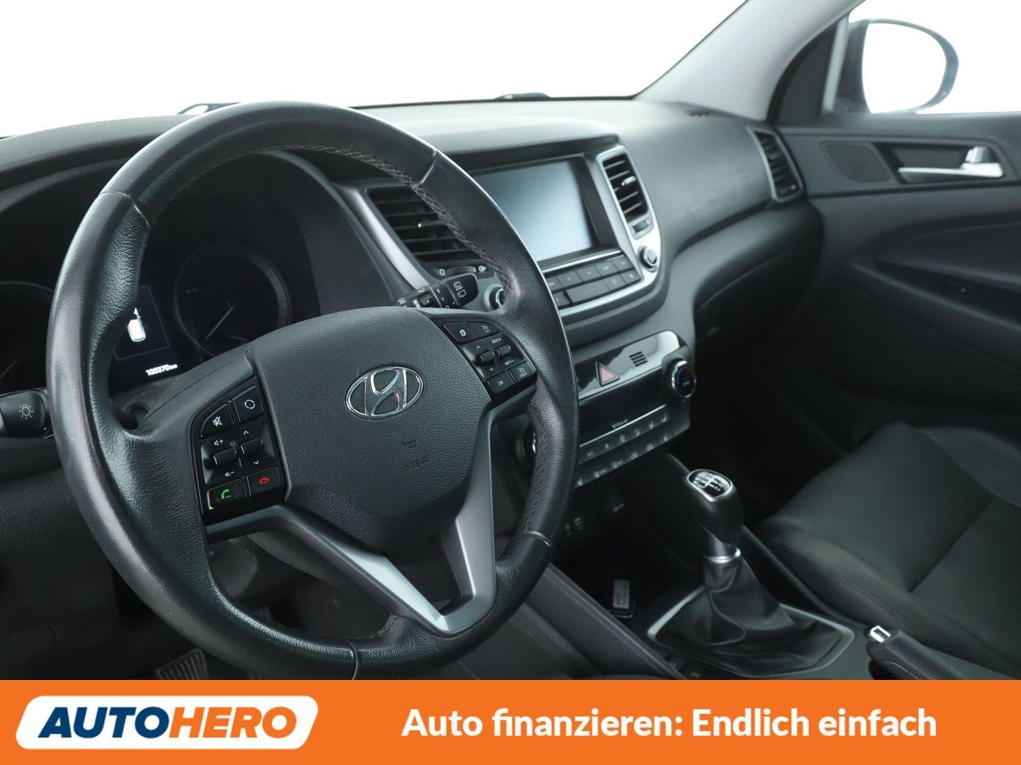 Hyundai Tucson 1.6 Classic blue 2WD *NAVI*TEMPO*CAM*PDC*