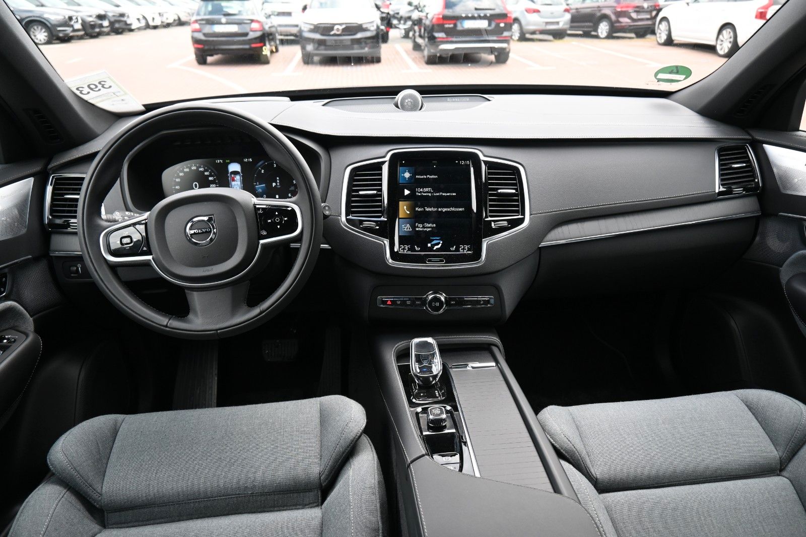 Fahrzeugabbildung Volvo XC90 B5D AWD Inscription*LUFT*STDHZG*360*AHK*ACC