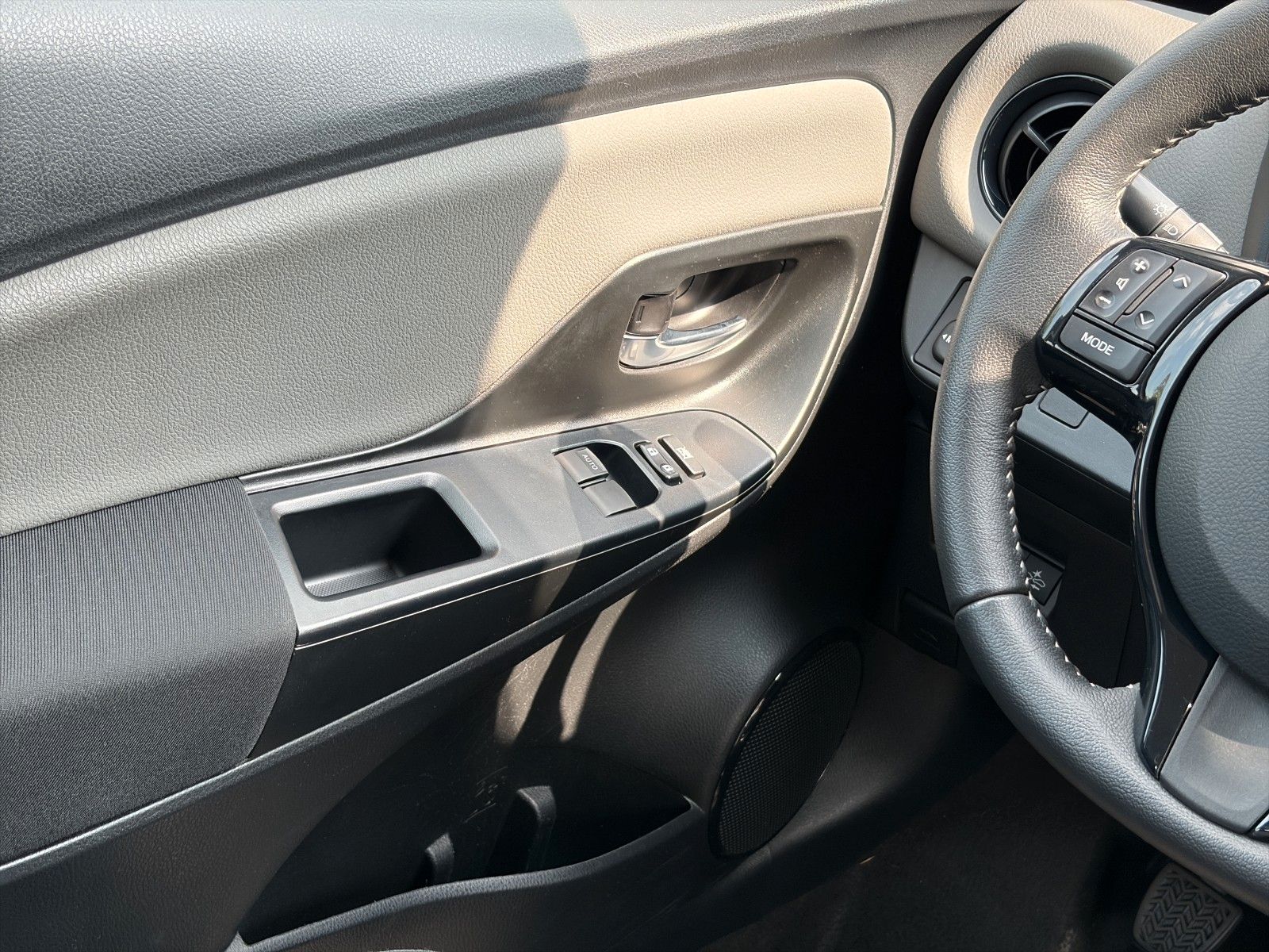 Fahrzeugabbildung Toyota Yaris*Kamera*Klima*BT*USB*TOP**