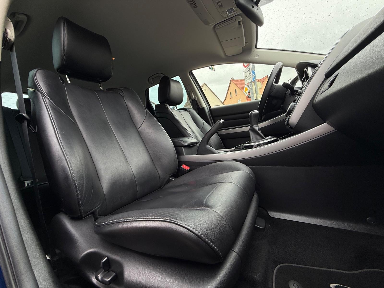 Mazda CX-7 2.2 MZR-CD 173 ch Exclusive • 4x4 • Bose • Cuir • Caméra • Xenon