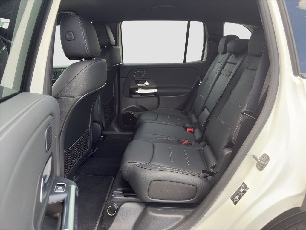 Fahrzeugabbildung Mercedes-Benz EQB 250+ AMG*NIGHT*HUD*K-GO*MEMORY*DISTR*360°