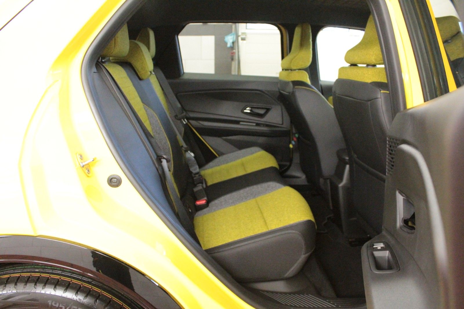 Fahrzeugabbildung Renault R 5 Iconic Five 150 Comfort Range