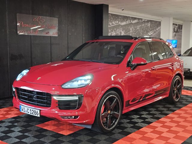 Porsche Cayenne GTS *SPORTDESIGN* (BOSE/PANO/CHRONO/PASM