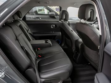 Hyundai Ioniq 5 Uniq Elektro 4WD Autobahnassistent Leder