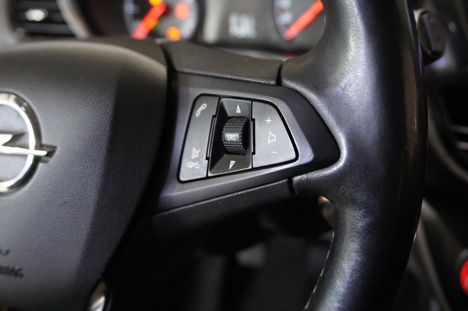 Fahrzeugabbildung Opel Karl 1.0 INNOVATION SHZ/KLIMAAUTOMATIK/ALU