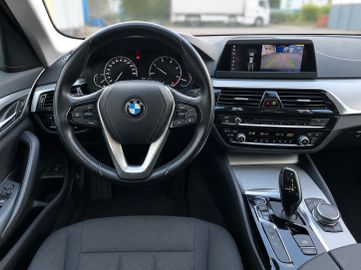 BMW 520 - 11