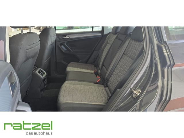 Fahrzeugabbildung Volkswagen Tiguan Life 1.5 TSI Navi LED ACC Apple CarPlay A