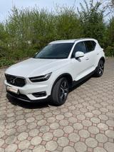 Volvo XC40 T4 Inscription Inscription AWD - Volvo XC40 von privat