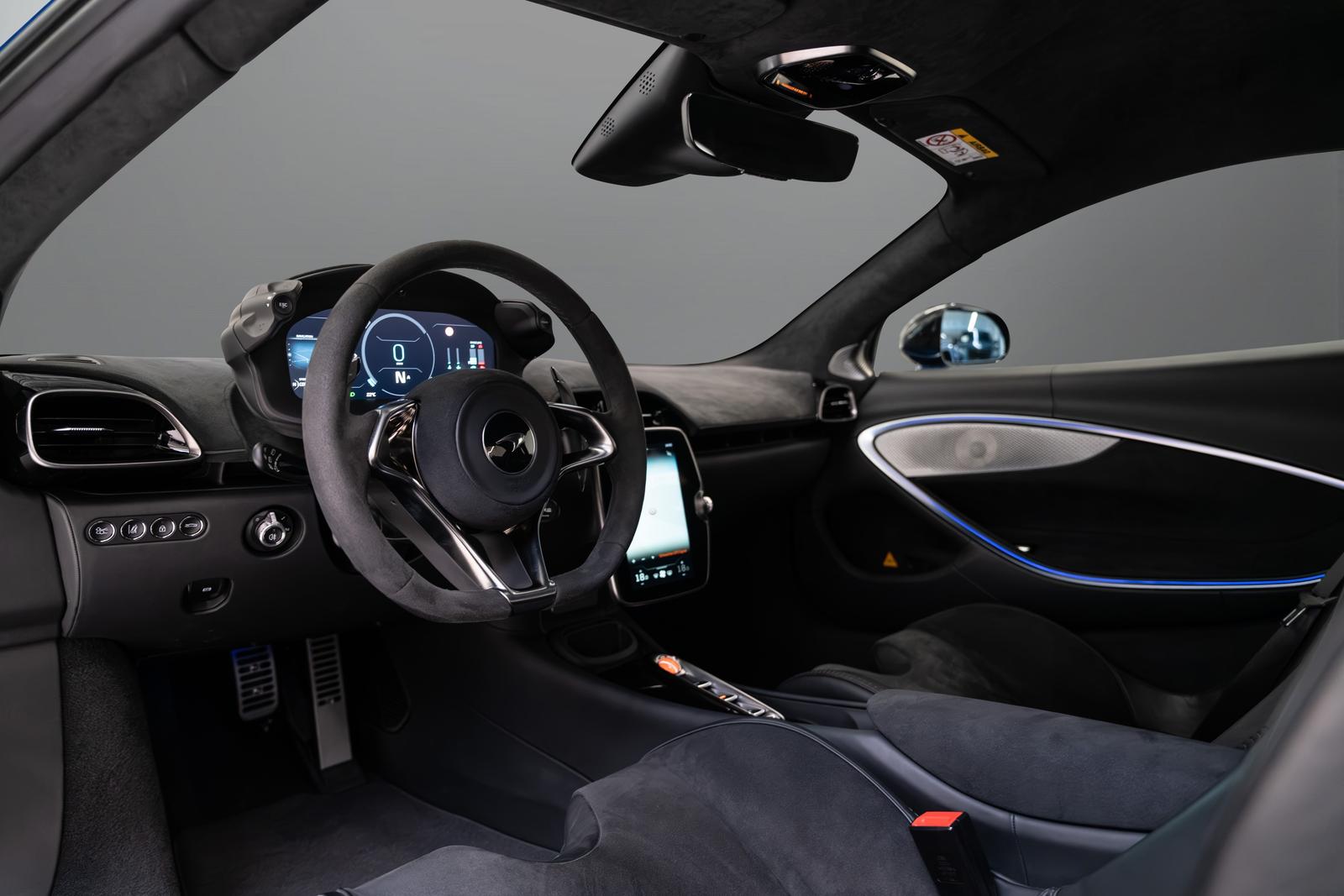 McLaren Artura 3 Jahre Garantie & 2 Jahre Service inkl