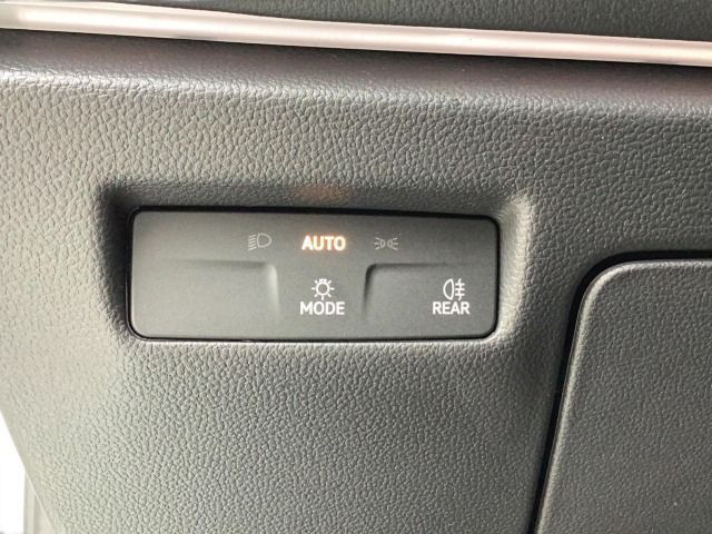 Volkswagen Passat Variant - Bild 13