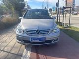 Mercedes-Benz B 170 B Automatik Navi Multimedia - gebrauchte Mercedes-Benz B 170 aus dem Jahr 2005