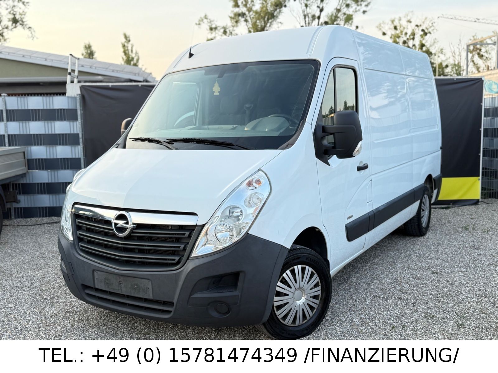 Opel Movano in Weiß bei Pagano Automobile Bild 1 von 1