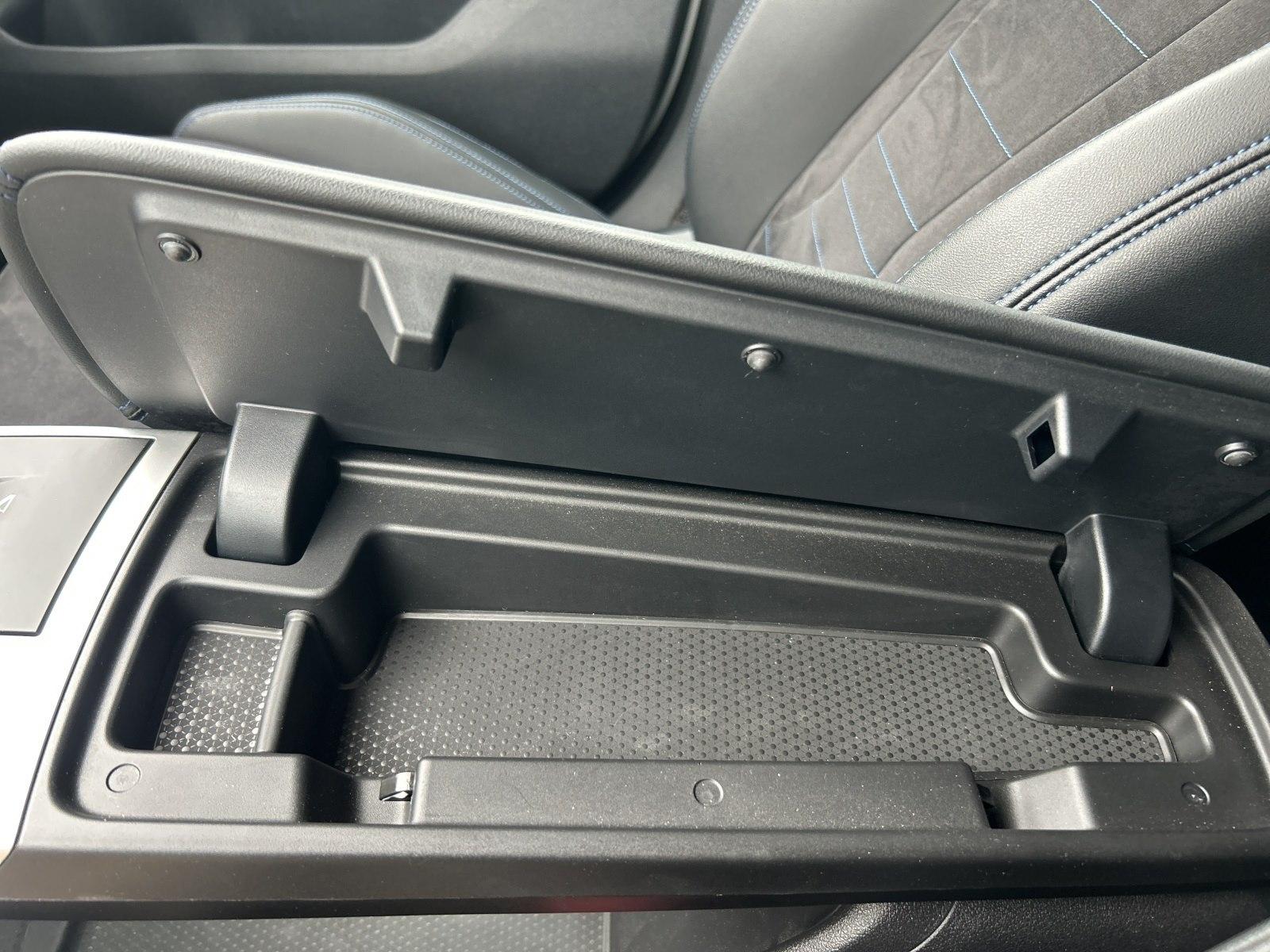 BMW iX1 xDrive30 M Sport AHK Pano Head-Up H/K, миниатюра 25
