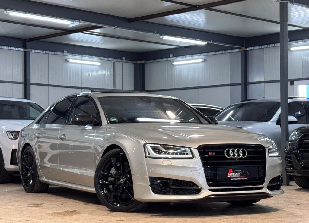 Audi S8