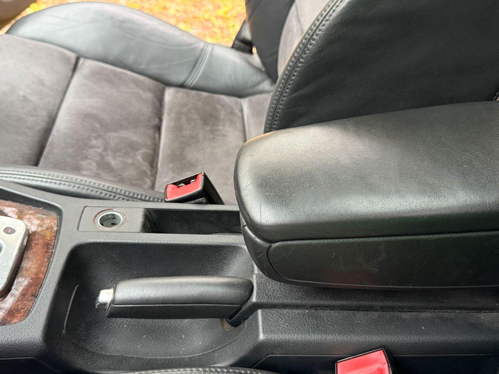 Audi A4 2004 — photo 11