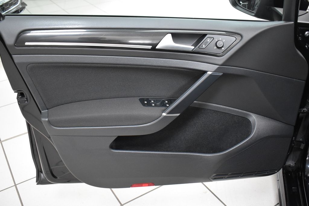 Volkswagen Golf VII GTD PANO ACC DCC TOTW KAMERA DYNAUDIO