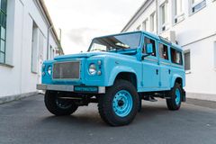 Fahrzeugabbildung Land Rover Defender 110 Td5 *Revale Design / 1 of 1*