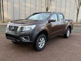 Nissan Navara 2.3  Zulässige Anhängelast: 3.500 kg - Nissan Navara: 2.5