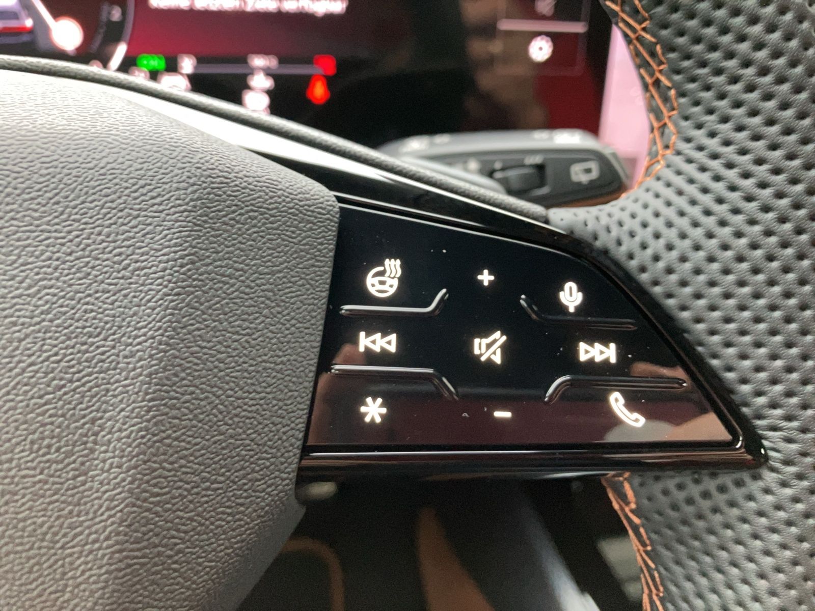 Fahrzeugabbildung Audi A5 Avant TDI Q TECH PRO, B & O MATRIX Tech Pro,