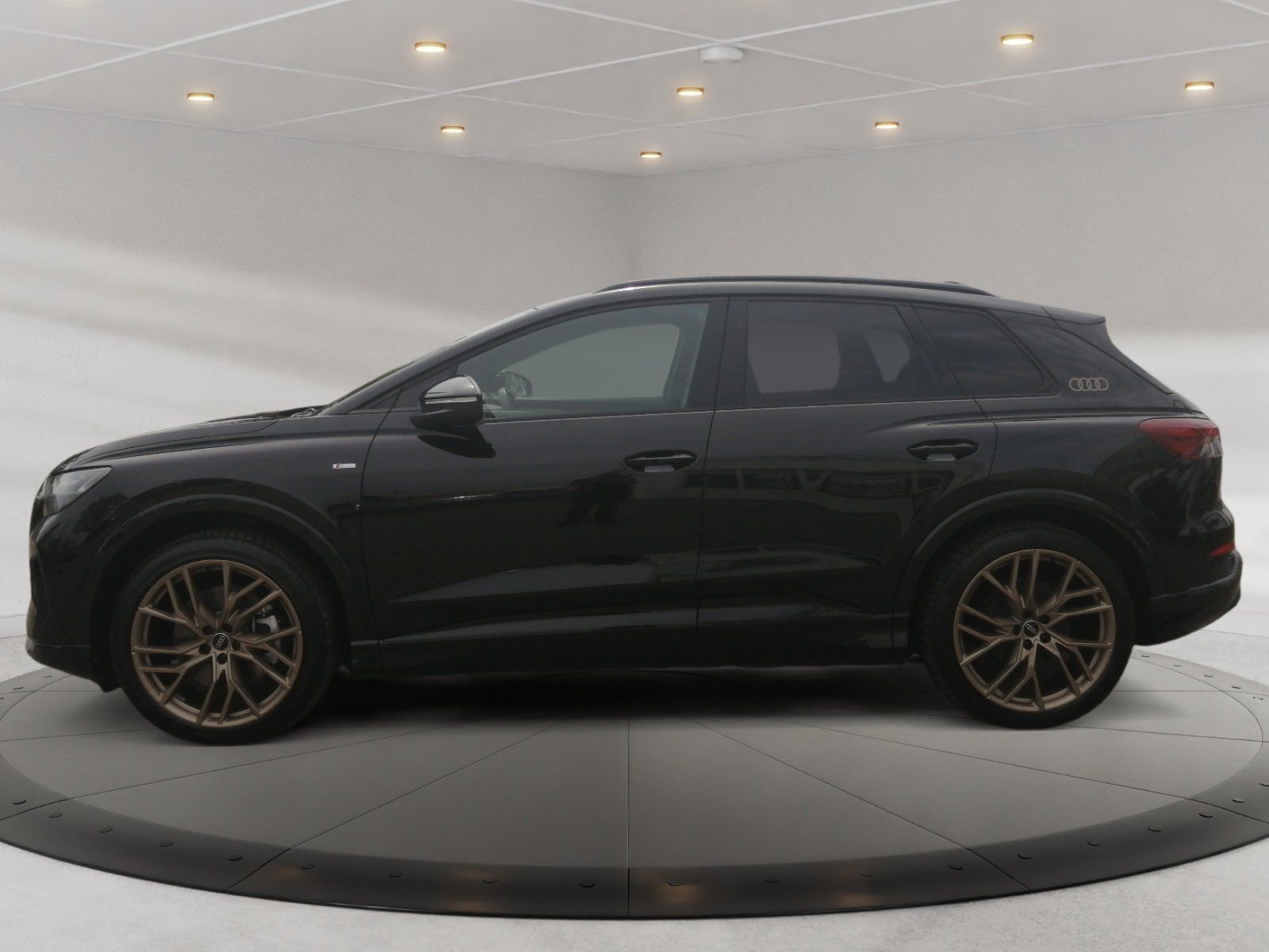 Audi Q4 e-tron 55 quattro 250 kW S Line,360,HUD,Kam. imagem 3