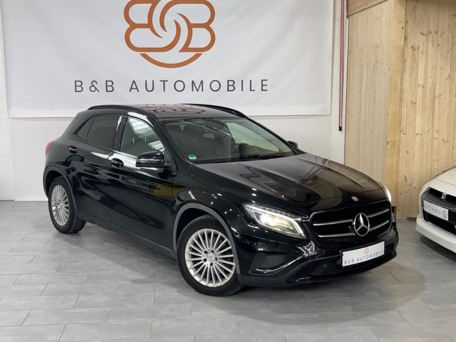 Mercedes-Benz GLA 220 CDI/d 4Matic*STNDHZG*NAVI*LEDER*KAM