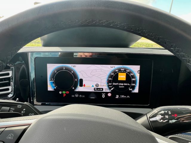 Tiguan 2.0 TDI 4Motion R-Line LEDER STHZ AHK