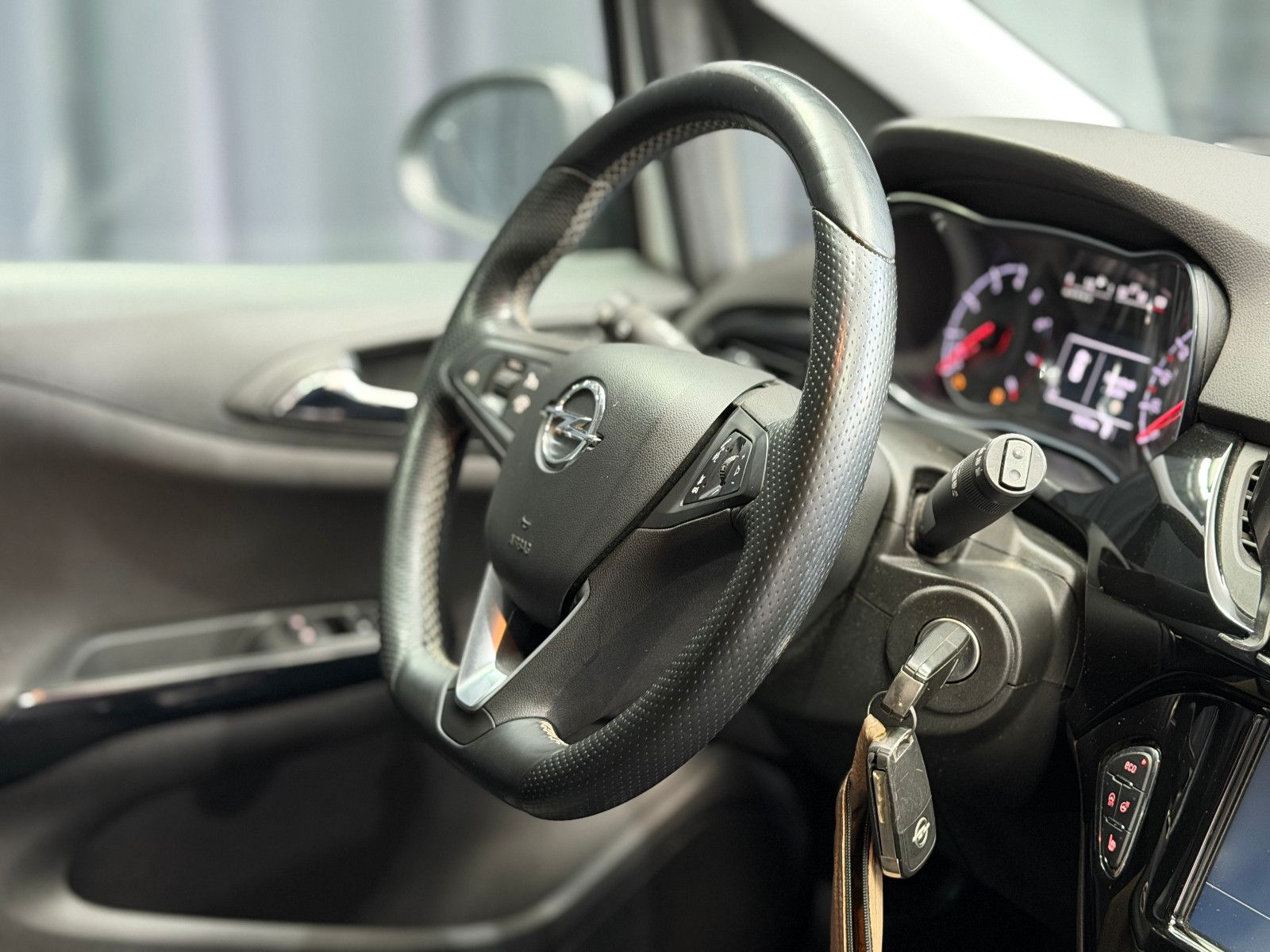 Fahrzeugabbildung Opel Corsa E Color Edition ecoFlex |KLIMA|NAVI|PDC