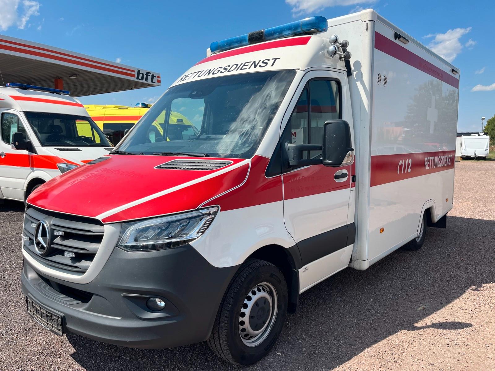 Mercedes-Benz Sprinter 319cdi  RTW mit Trage u.Stuhl Top