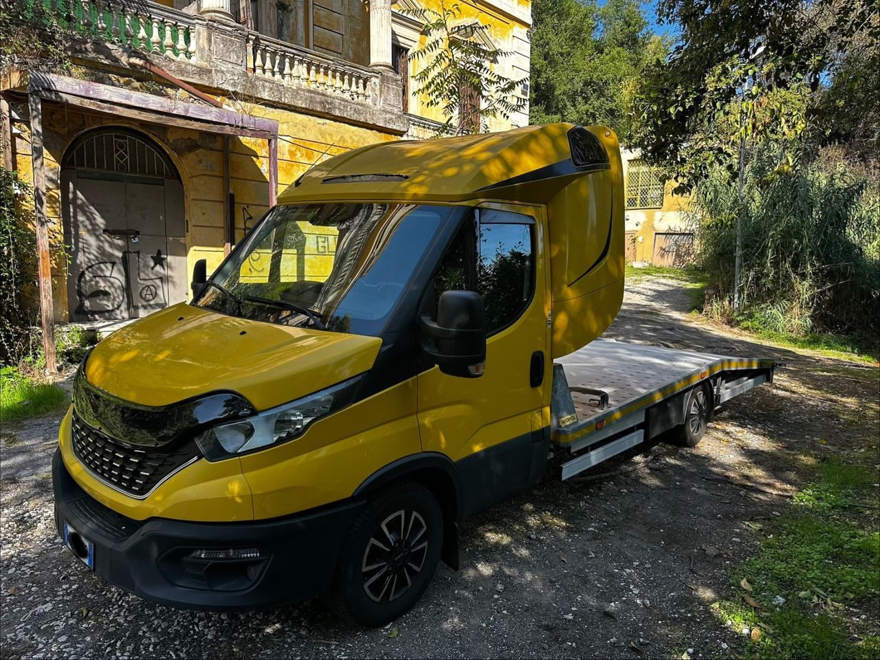 Iveco Daily Carroattrezzi Patente B Cabinato Ful imagem 3