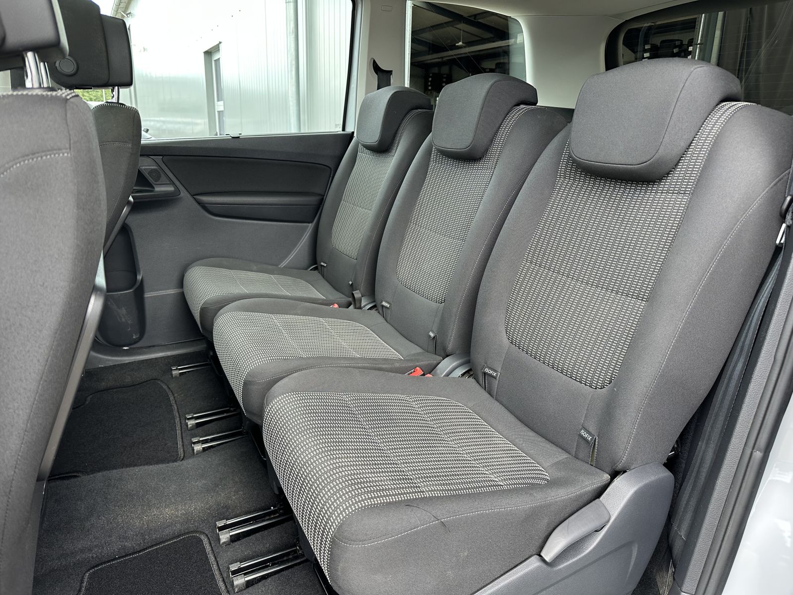 Fahrzeugabbildung SEAT Alhambra 2.0 TDI 4D Style NAV+XEN+AHK+ACC+PANO