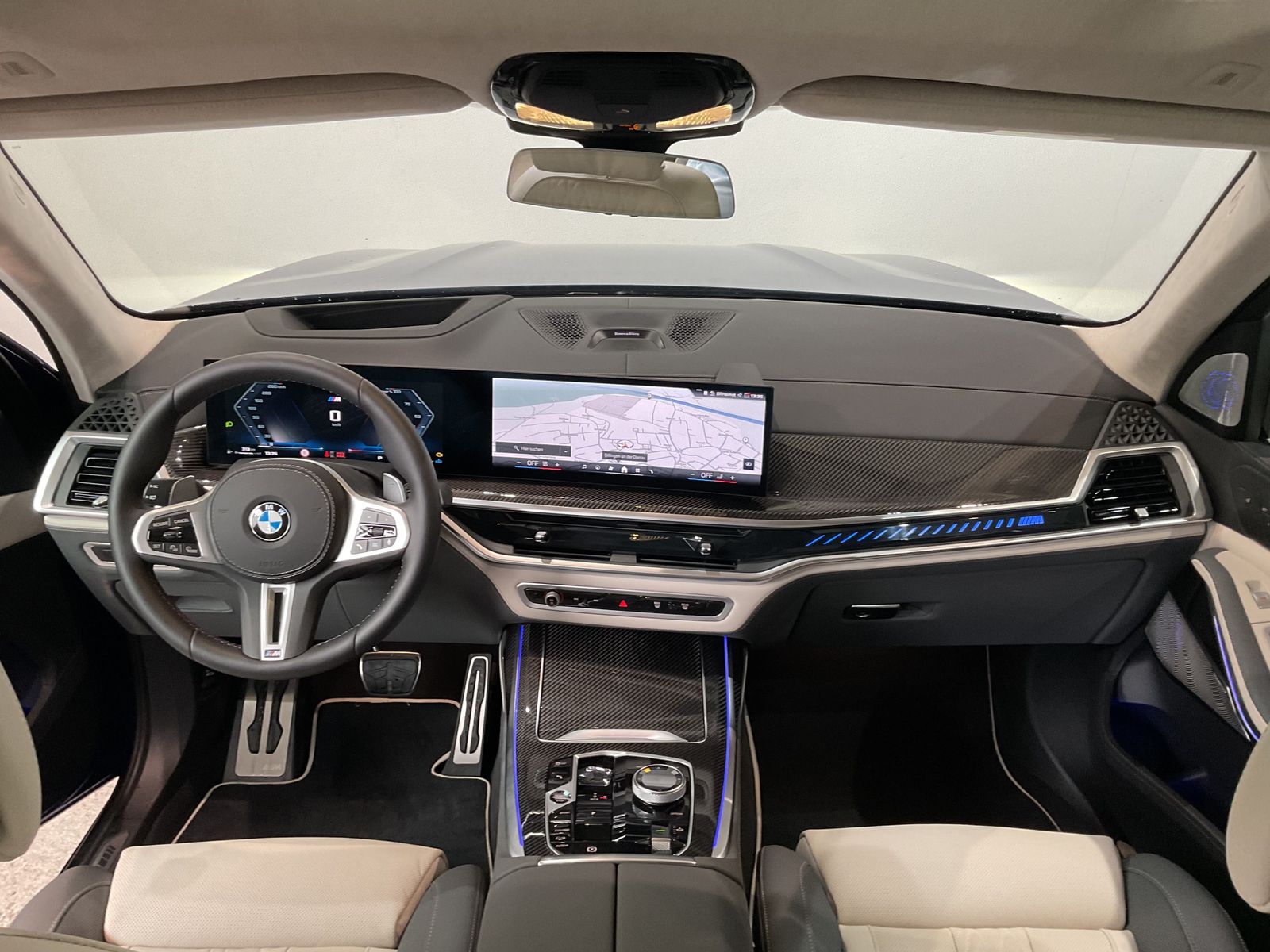 Fahrzeugabbildung BMW X7 M60i Panorama Glasdach Sky-Lounge | Sitzbelüf