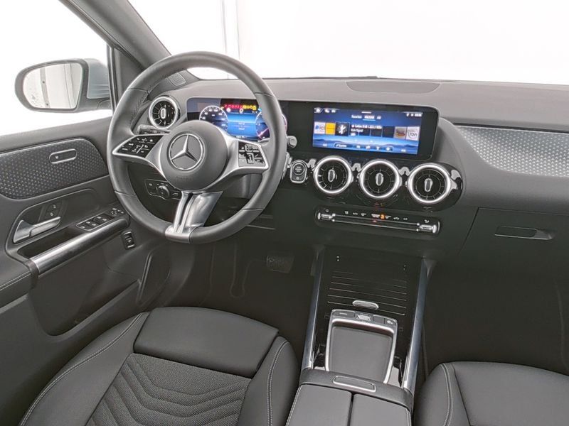 Fahrzeugabbildung Mercedes-Benz B 220 d Progressive*AHK*Totwink*Multibeam*Kamera
