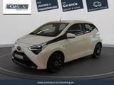 Toyota AYGO 1.0 X-PLAY KLIMA+KAMERA+BLUETOOTH+X-TOUCH+ - Toyota Aygo (X) in Solingen
