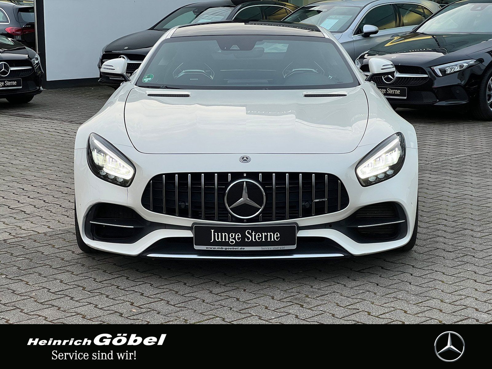 Fahrzeugabbildung Mercedes-Benz Mercedes-AMG GT S DISTRONIC NAVI LED BURMESTER