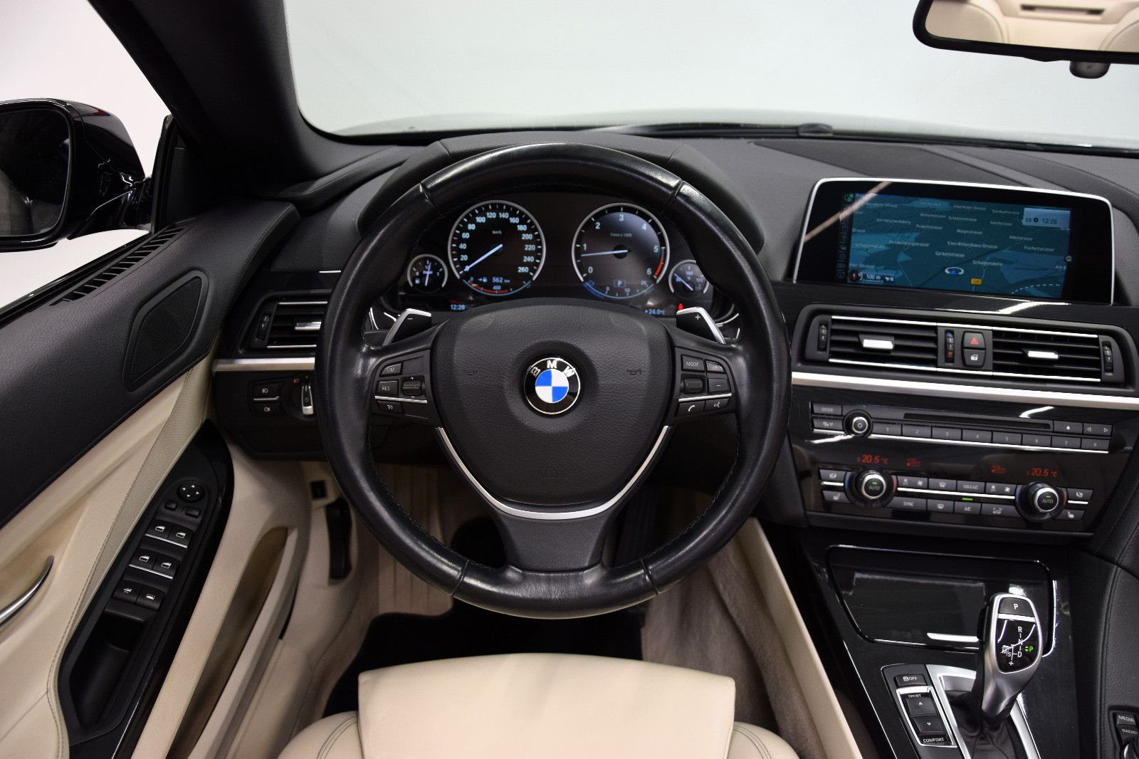 Fahrzeugabbildung BMW 640d xDrive Cabrio LED Navi Ambi Exklusiv-Leder