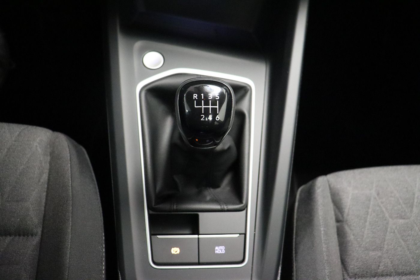 Volkswagen Golf - Bild 12