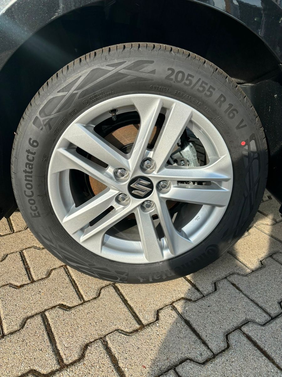 Suzuki Swace - Bild 14