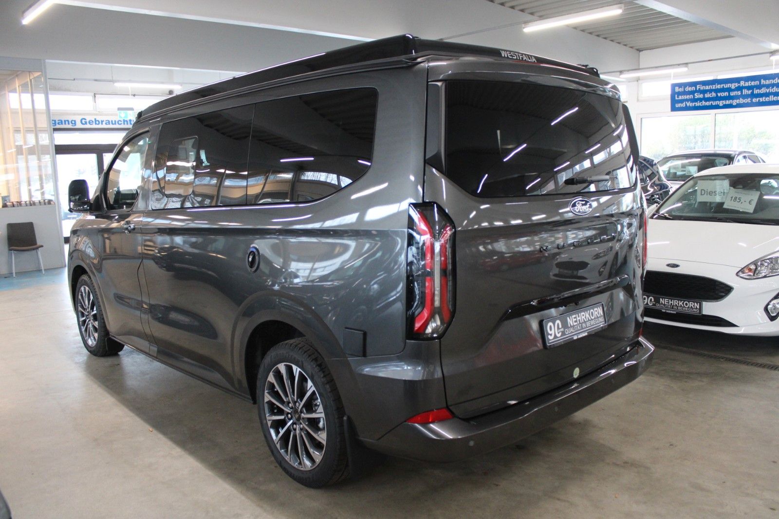 Fahrzeugabbildung Ford NUGGET L1 Titanium MARKISE + Aufstelldach SOFORT