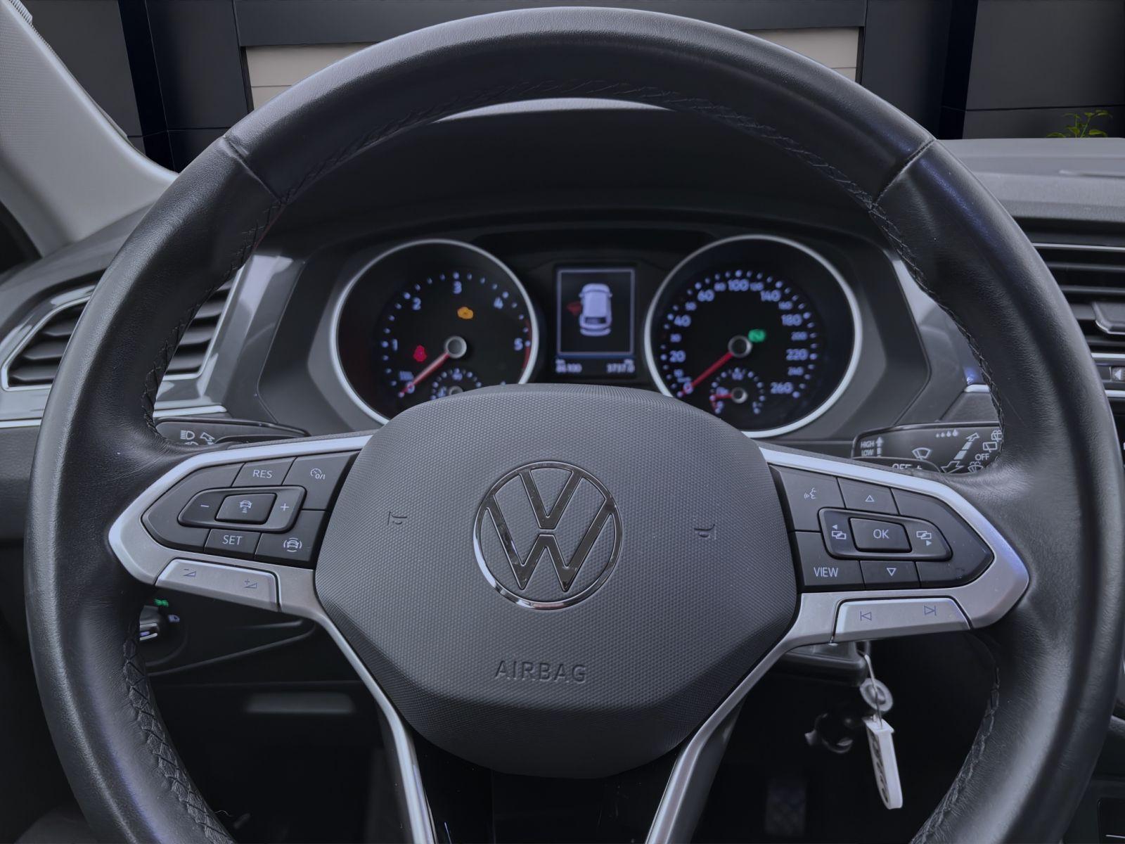 Volkswagen Tiguan 2.0 TDI DSG LIFE AHK NAVI KAMERA ACC